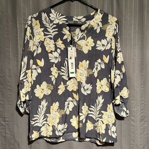 By Design Floral Blouse